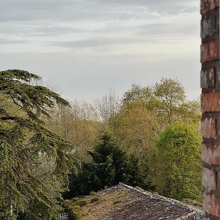Ch2 - Manoir Du Moulinier - Campagne - Calme - Petit-dejeuner Inclus - Table D'hote Sur Reservation - Parking Gratuit *