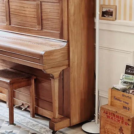 Ch2 - Manoir Du Moulinier - Campagne - Calme - Petit-dejeuner Inclus - Table D'hote Sur Reservation - Parking Gratuit ベッド・アンド・ブレックファスト La Limouzinière