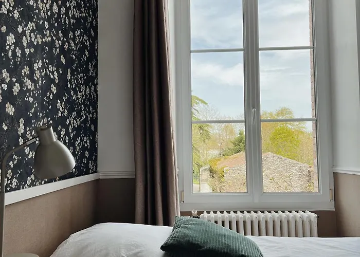 Ch2 - Manoir Du Moulinier - Campagne - Calme - Petit-déjeûner Inclus - Table D'hôte Sur Réservation - Parking Gratuit Couette-café La Limouziniere (Loire-Atlantique)