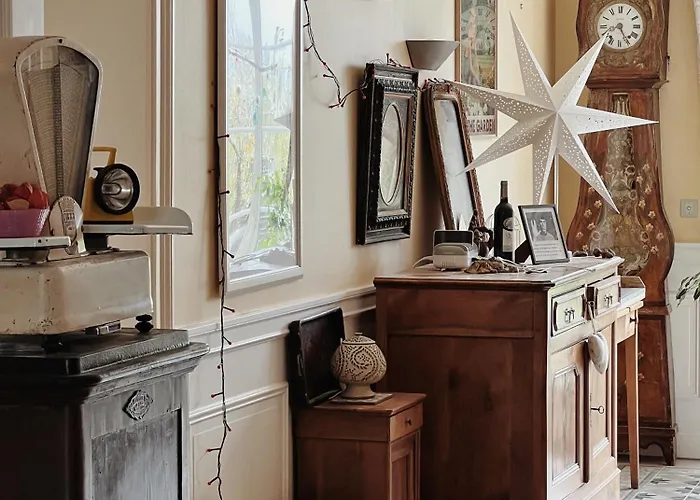 Couette-café Ch2 - Manoir Du Moulinier - Campagne - Calme - Petit-déjeûner Inclus - Table D'hôte Sur Réservation - Parking Gratuit